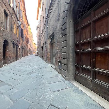 Casa Conti-Nearby Piazza Del Campo Apartment Siena Exterior photo