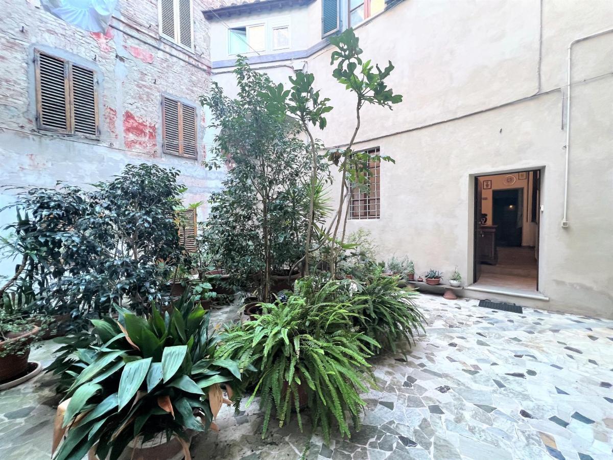 Casa Conti-Nearby Piazza Del Campo Apartment Siena Exterior photo